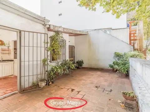 Excelente Ph 3 amb con dep  al frente con patio terraza y quincho