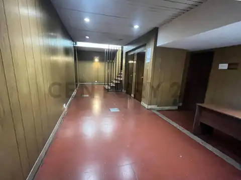 Espinosa 100, Piso 4