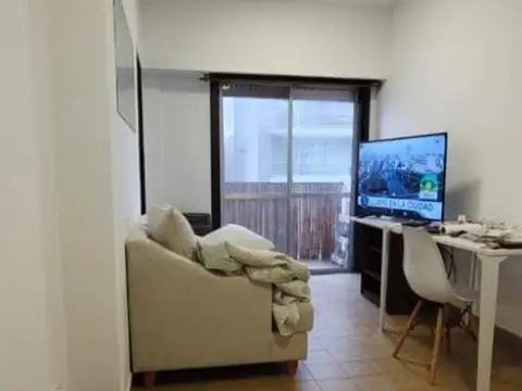 Almte. Brown 376 , Piso 4