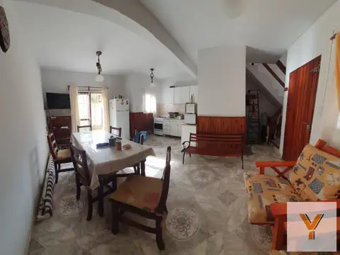 Casa 4 ambientes con 1 baño