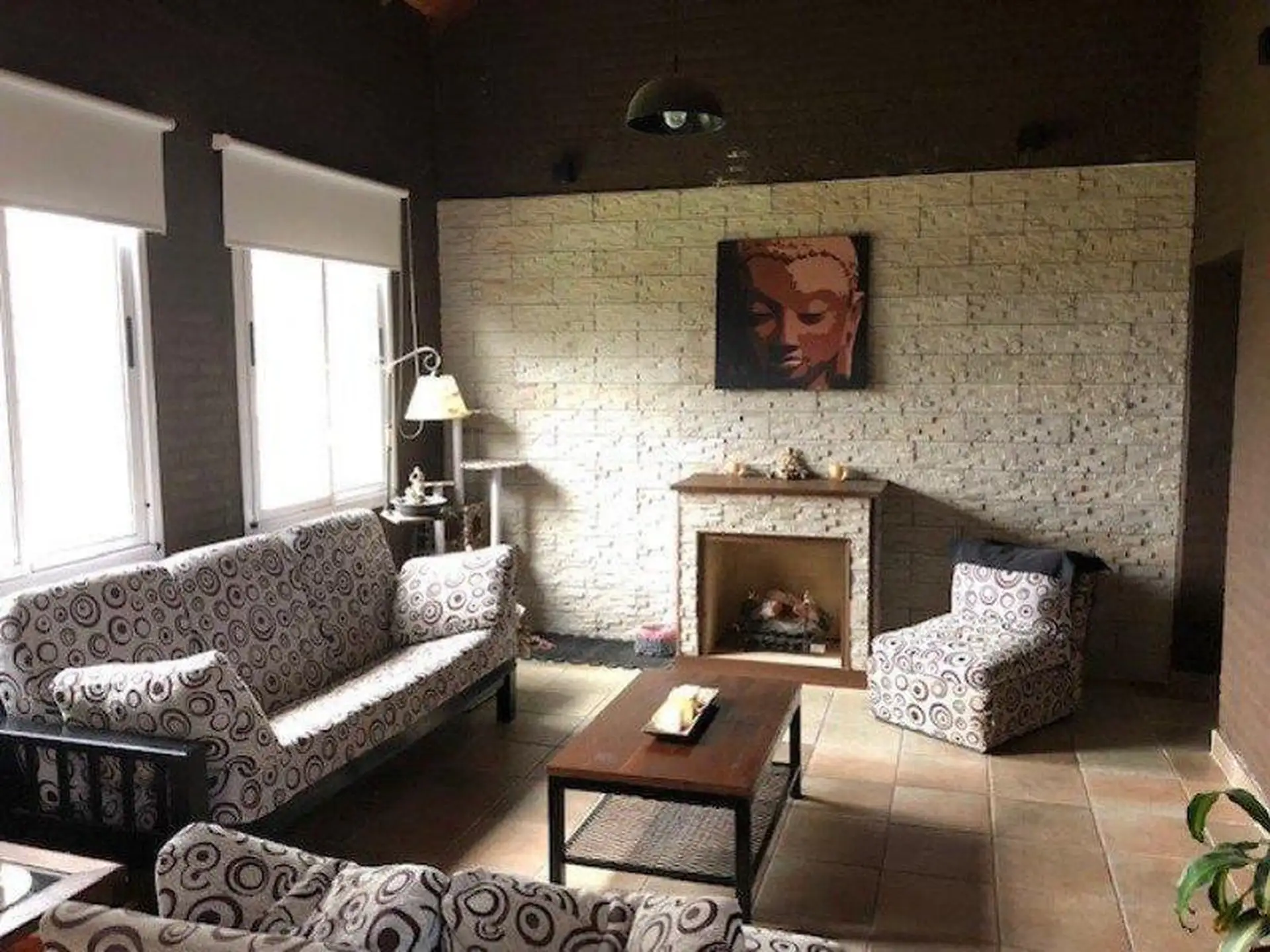 Casa cuatro ambientes en Punta Mogotes