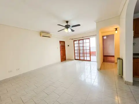 Depto Tipo Casa en Venta en Liniers, USD 115.000