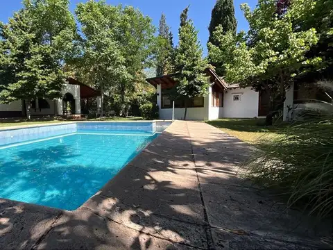 ALQUILER TEMPORARIO - CASA EN CHACRAS DE CORIA