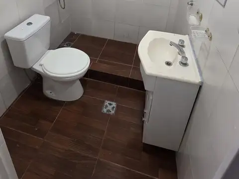 Depto Tipo Casa en Alquiler de 2 ambientes