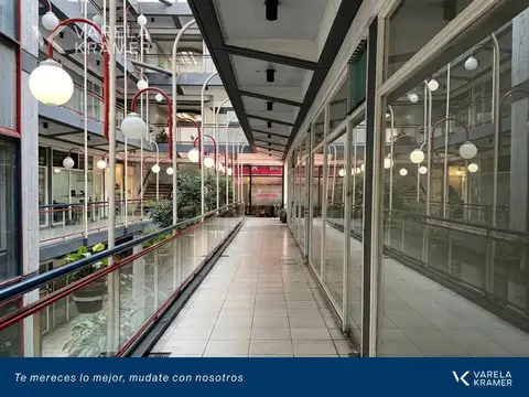 Local en Alquiler en Martínez Vías / Santa Fe, $ 550.000
