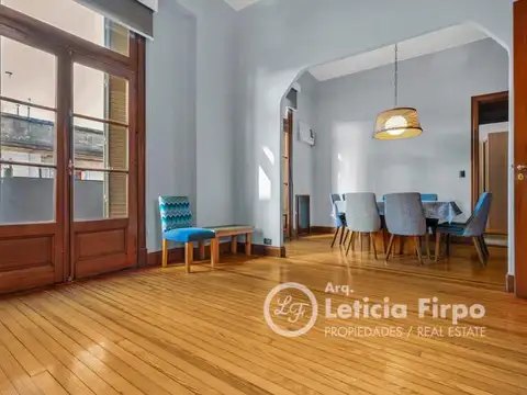 Hermoso departamento antiguo, reciclado en el "¨Pasaje Europa"