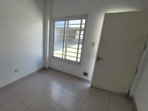ALQUILER DE DEPARTAMENTO 2 AMBIENTES CON COCHERA