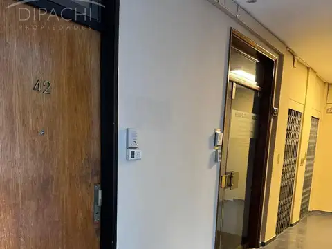 Oficina en Alquiler en Avellaneda, $ 500.000