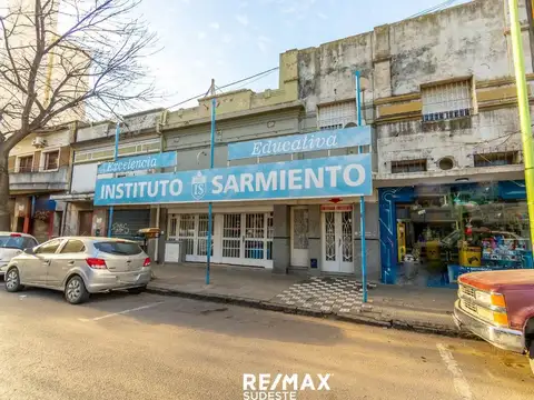 Local céntrico excepcional y versatil