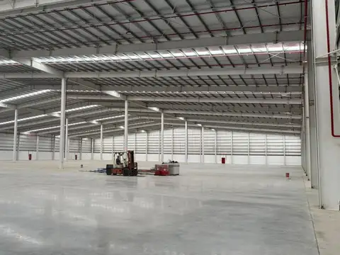 Galpon en Alquiler A Estrenar