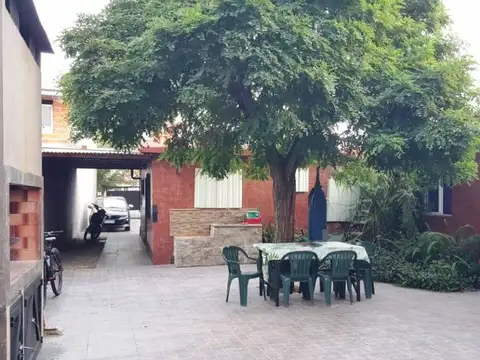 4 Casa en block exelente ubicacion