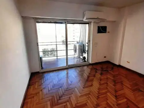Solis 200, Piso 5