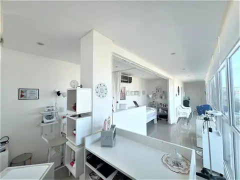Oficina en Venta en Chauvin, USD 79.000