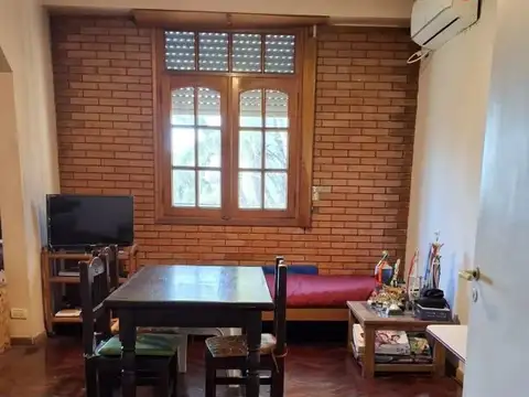 Sarandí 1300, Piso 5