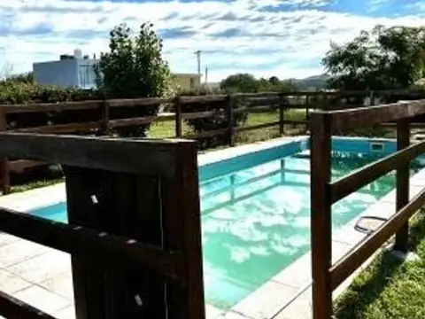 Casa 3 ambientes con 1 baño