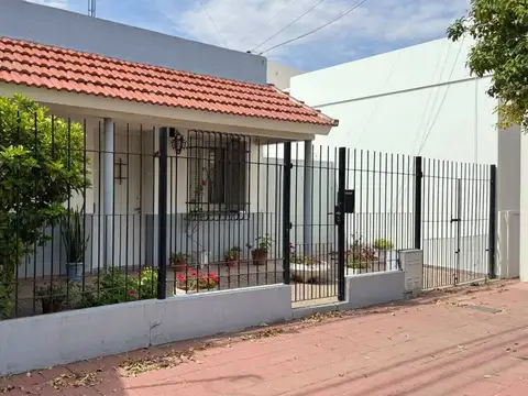 VENTA CASA CENTRICA/SERVICIOS/APTA CREDITO