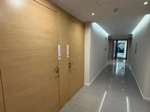 Oficina en Alquiler al Norte