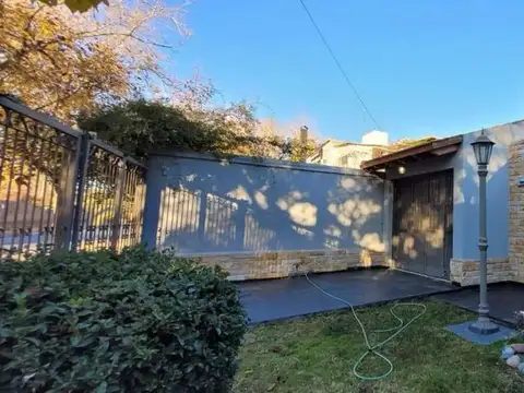 Vendo Casa en Dorrego. APTA CREDITO HIPOTECARIO