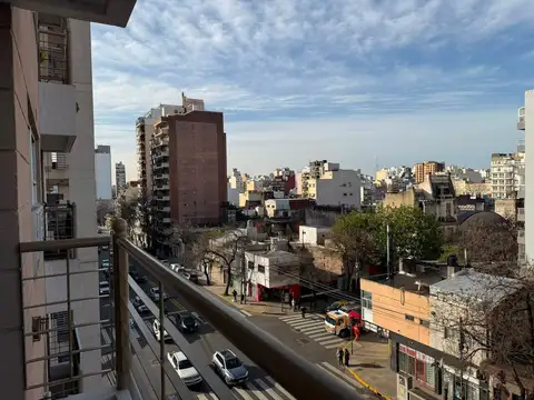 Avenida Jujuy 1100
