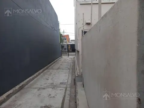 Depto Tipo Casa en Venta en Jose Leon Suarez, USD 39.500