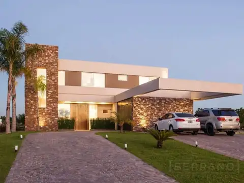 NIF. Venta casa al agua en Muelles, Puertos. Escobar