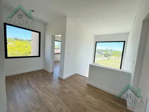Casa en Alquiler al Oeste
