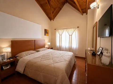 Depto Tipo Casa en Venta con 1 cocheras