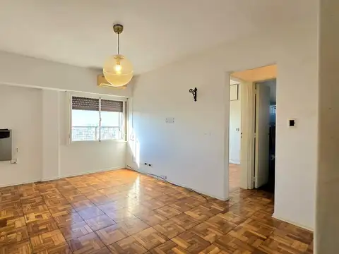 Av. La Plata al 100 - Caballito - Dos ambientes en piso 23 con vista panorámica y mucha luminosidad