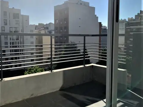 Dueño directo Alquila Dos Ambientes Sin Amoblar en Villa Urquiza R
