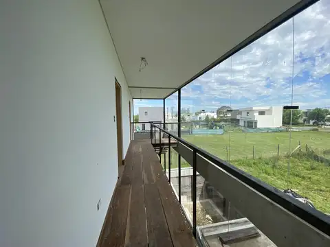 Casa en Venta en Haras Santa Maria, USD 295.000
