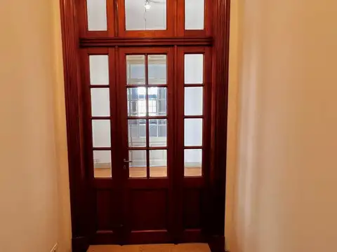 Oficina en Venta 90 años