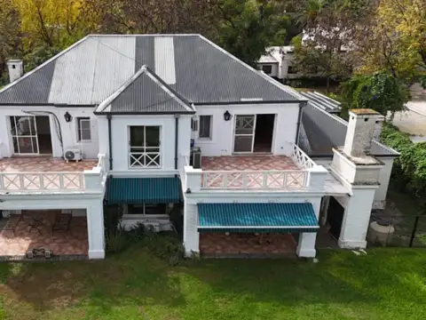 Casa en venta en El Carmel
