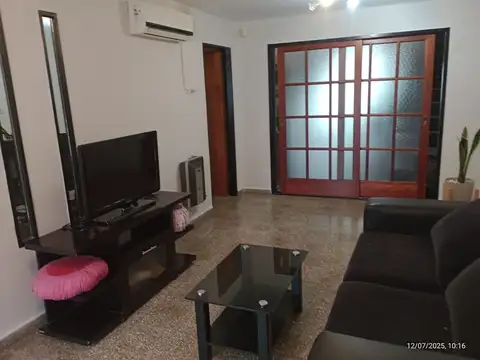 VENTA GRAN CASA EN Bº LOS PLATANOS C/PATIO PILETA