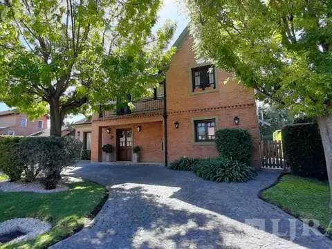 Casa en Venta en La Delfina, USD 315.000
