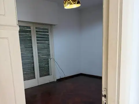 Depto Tipo Casa en Venta 60 años