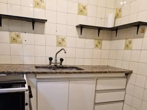 Departamento 2 ambientes con 1 baño