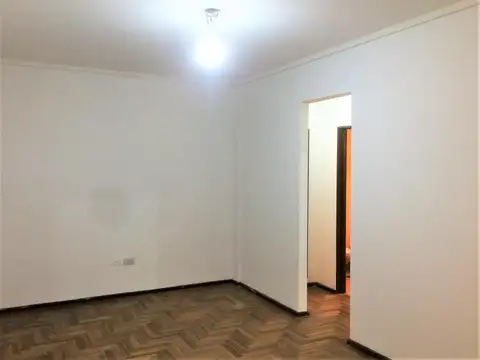 Departamento en Alquiler en Boedo, $ 630.000