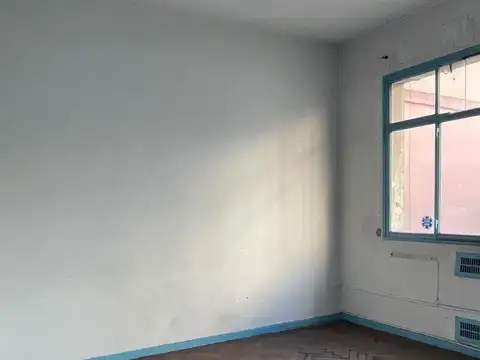 Oficina en Venta 80 años