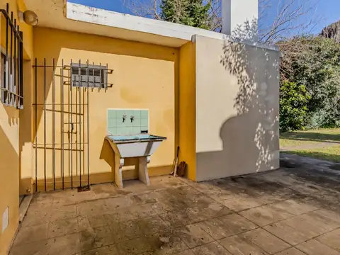 Casa 2 Dormitorios Calle 44 entre 8 y 9 Villa Elisa