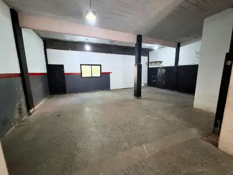   ALQUILADO   GALPON IDEAL DEPOSITO BUEN ZONA ACCESOS