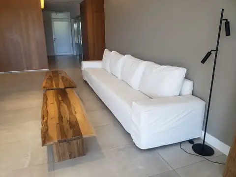 Vista Cruz, Avenida San Martin