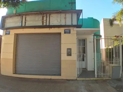 Casa  lote en venta. Centro de los hornos