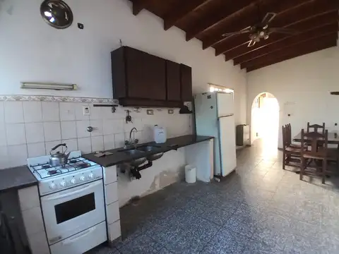 Casa  lote en venta. Centro de los hornos