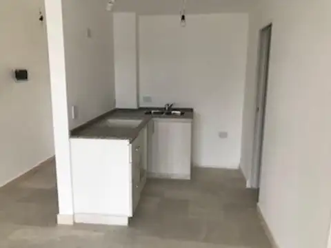 Departamento en Venta en Moron Sur, USD 75.000