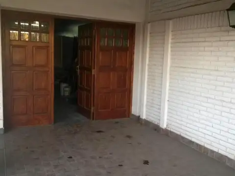 Casa Chalet  en Venta ubicado en Longchamps, Almirante Brown