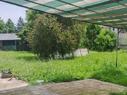 OPORTUNIDAD BAJO EL PRECIO Lote de 2.220 m2,en zona de casa quintas,puede financiar