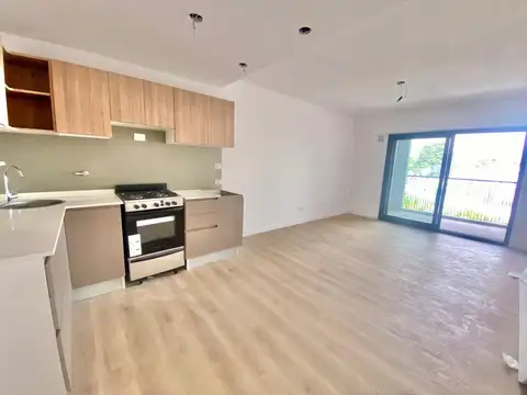 Venta depto 2 amb a estrenar- Flores