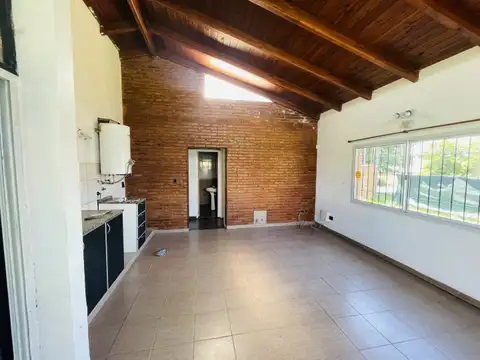Casa en Venta con 1 cochera