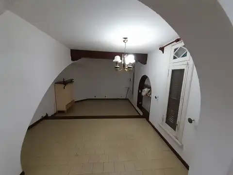 Casa en Alquiler en San Fernando Vias  /  Centro, $ 1.500.000