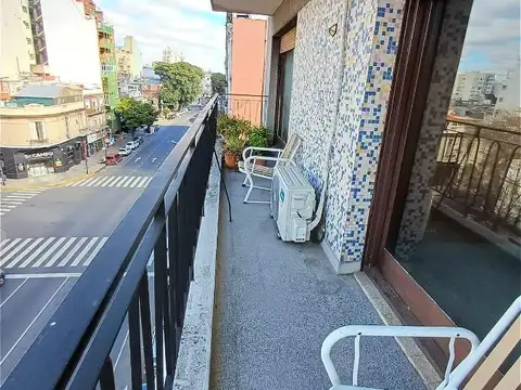 Departamento 3 ambientes con 2 baños